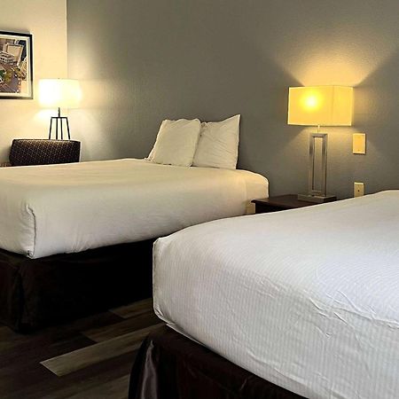 Wingate By Wyndham Airport - Rockville Road Indianapolis Buitenkant foto